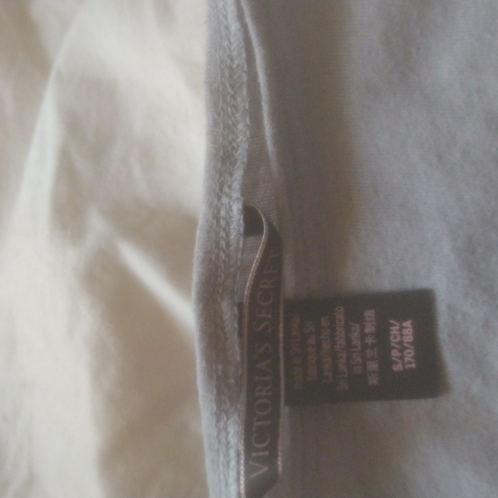 Long sleeve t shirt